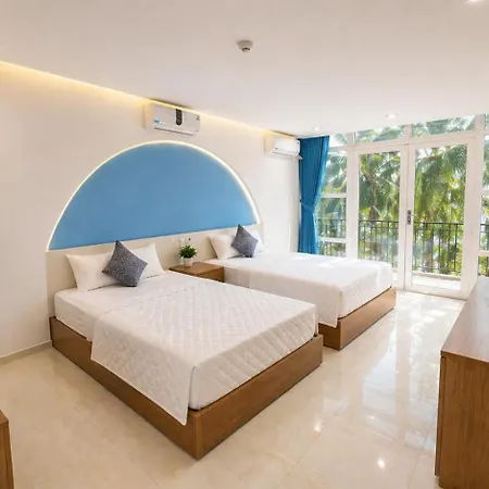 Domo Tuan Chau Hotel